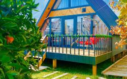 GARDEN BUNGALOW