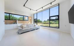 Uljin Day House