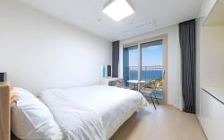 Yangyang JN Ocean Stay