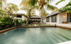 Hijau villa by EVDEkimi