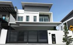 G-Homestay @ Sungai Abong Muar*10~20pax