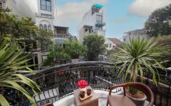 La Lisa Hotel