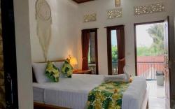 Nano Ari Homestay Upstairs 02