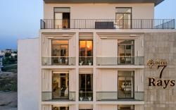 7 Rays Hotel 