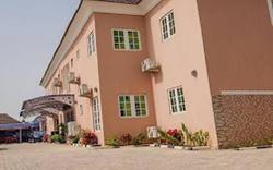 Inti's Royal Suites