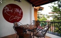 Reed Field Villa, Alibag