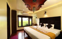 Giya Houseboats