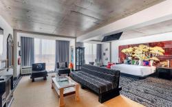 Lorenzo Hotel Dallas, Tapestry Collection by Hilton