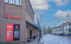 Centrally Located Bromley Home 
