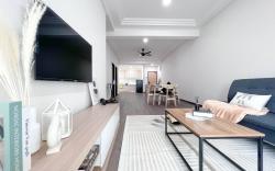 MH Maison by Manhattan Group