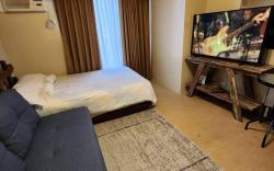 AVIDA TOWER CONDO BESIDE POOL