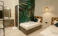 Bahandi Hotel