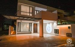 Teluk Cempedak |A8010 Villa w/Private Pool 19Pax