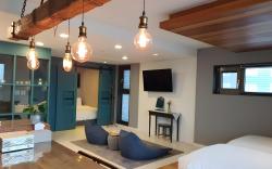 Jeju The Luce N House