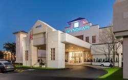 Ramada by Wyndham DFW Airport