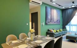 Paradigm Residences, Evergreen Suite by Antlerzone