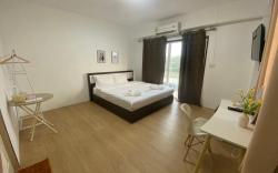 Grand Bangsaen Hotel