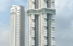 Tri Tower Suite By UHA