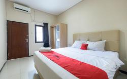 RedDoorz @ Osuko Residence Sukomanunggal Jaya