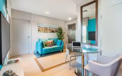 Beautiful suite on the beachfront 4