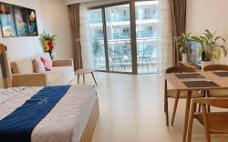 The Song Apartment near the beach Vung Tau (Linh's studio)