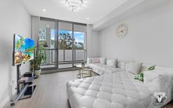 KozyGuru | Wentworthville | 2 Bed 2 Bath