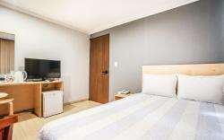 Gangneung Tower Motel