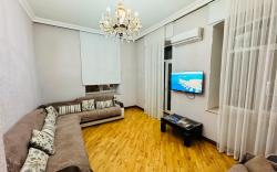 Four Season Apartment