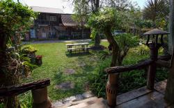 Baan Esan Country House