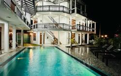 Teya Beach Hotel
