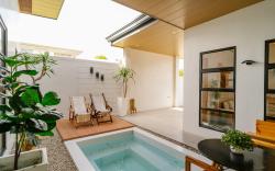 Bali-inspired Villa with Jacuzzi by Pallet Homes