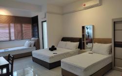 AISYRICH Homestay Swimming Pool @ Nilai-USIM-KLIA