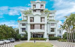 The Windsor Castle and Lake Village Ayurvedic Resort