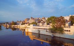 Hide-In Udaipur - A Lake View Boutique Hotel