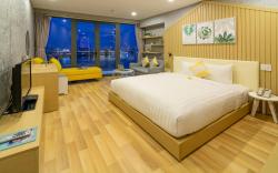 Happy Day Riverside Hotel & Spa Danang by Haviland 