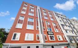 Super Townhouse Ecity Inn