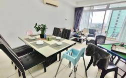 KSL City Oasis @ Level 17-4BR (Private Lift)16pax