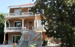 Villa Elisa M