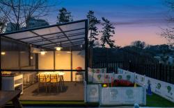 Gangneung Dangdangi Dog Pension Blue