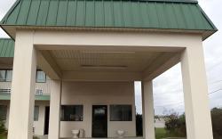 Western Motel - Camilla