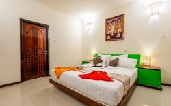 Senang Luxury Villa