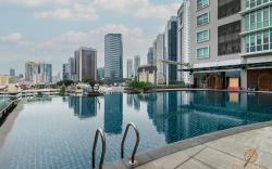 Dua Sentral Signature Suites