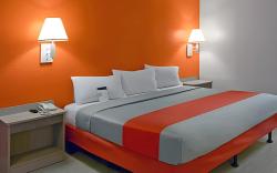 Motel 6 Nashua, NH - South