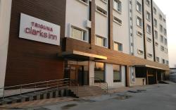 Triguna Clarks Inn 