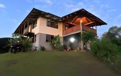 Casa Drake Lodge