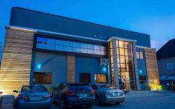 Iris Hotel