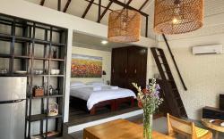 Surfside studio villa