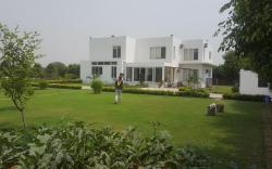 BnBBuddy FarmHouse,Gurugram