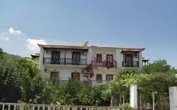 Guesthouse Christos