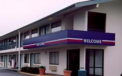 Motel 6 Stockton, CA - Charter Way West